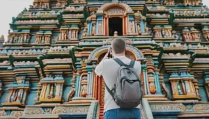 Hindu _Temple tour for tourists, Colors, with tourists taking pictures_